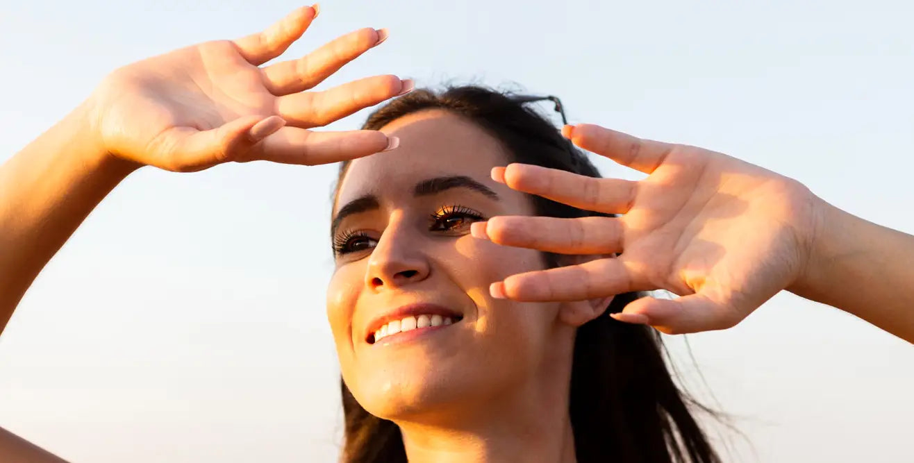 ¿Cómo evitar que mi piel se vea grasosa con el calor?